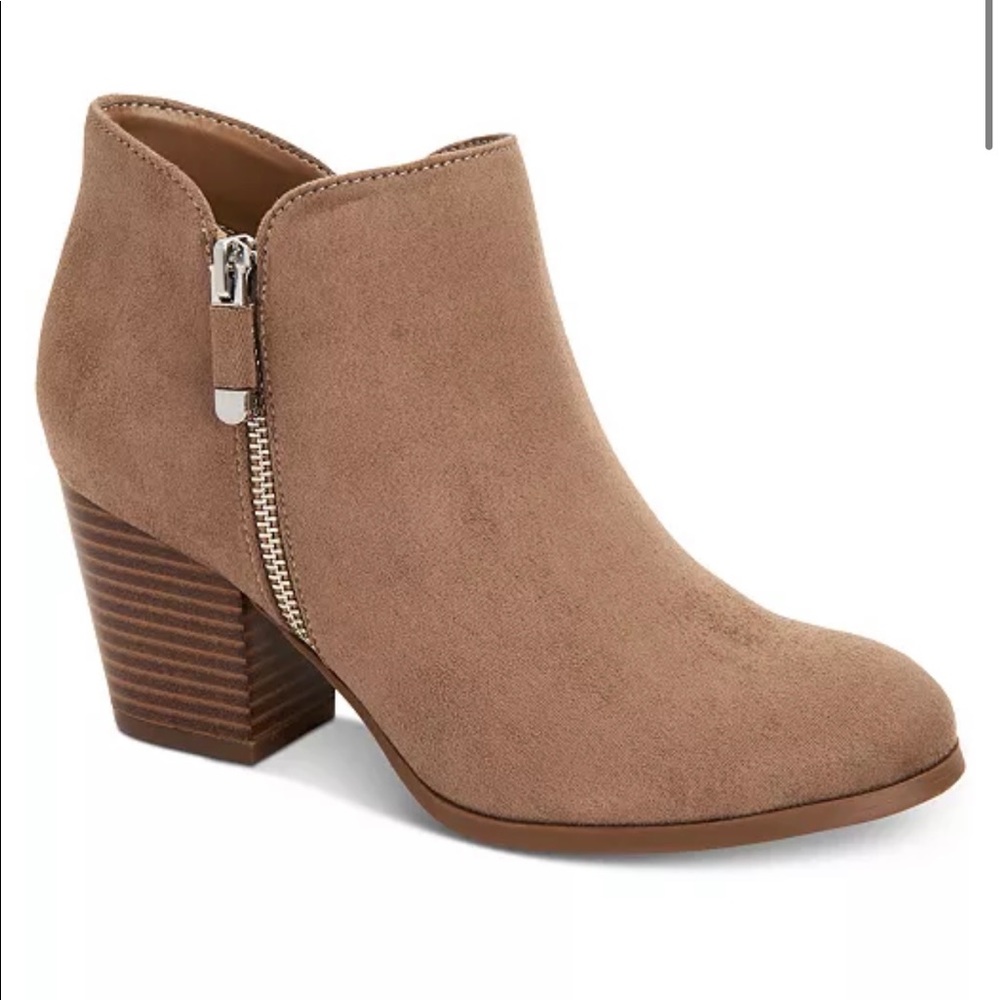 Ankle booties